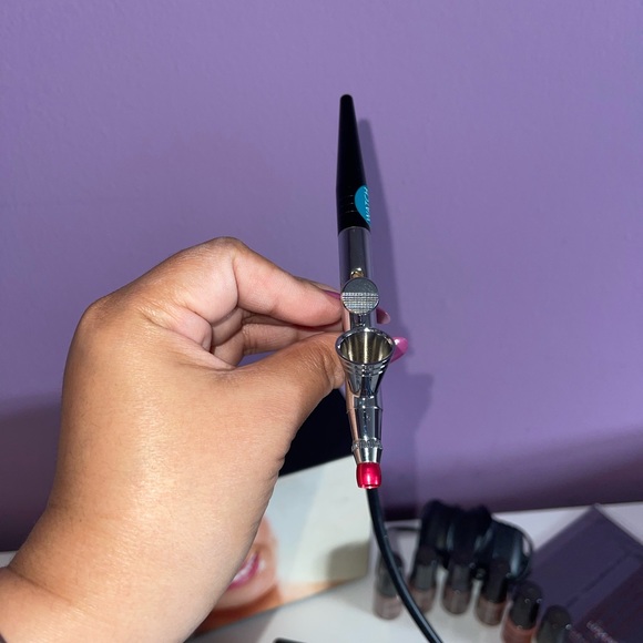 LUMINESS AIRBRUSH SYSTEM - Picture 7 of 8